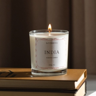 Svíčka India